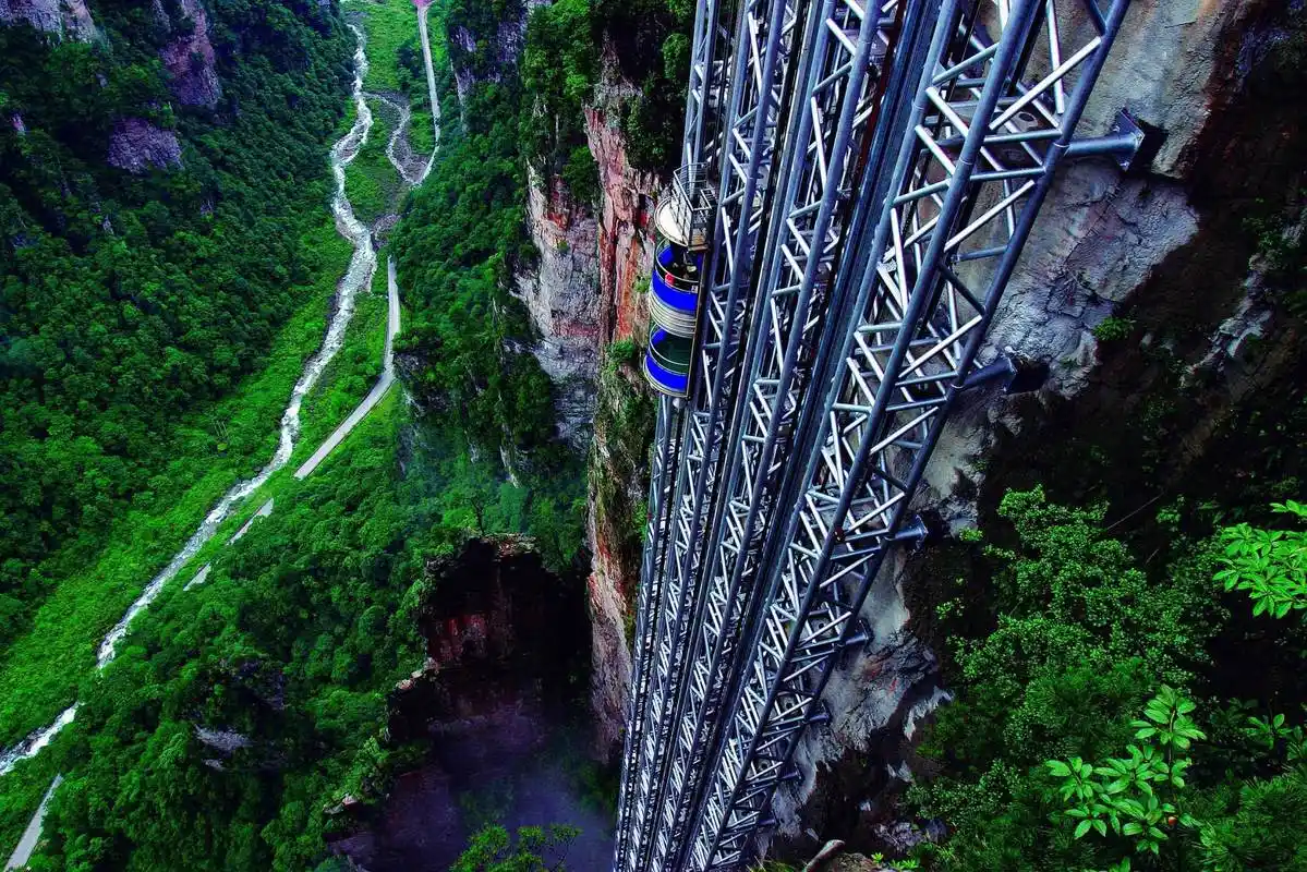 Bailong Elevator rising along the sandstone cliffs of Zhangjiajie