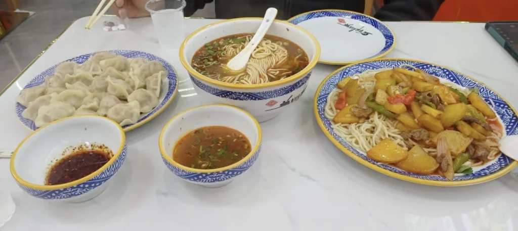 Halal Restaurants in Zhangjiajie serving noodles dumplings and Muslim food dishes