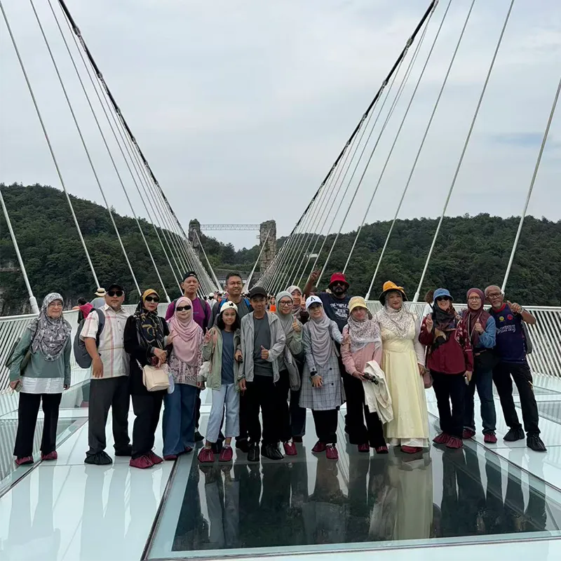 Fatimah & Amir and group in Changsha