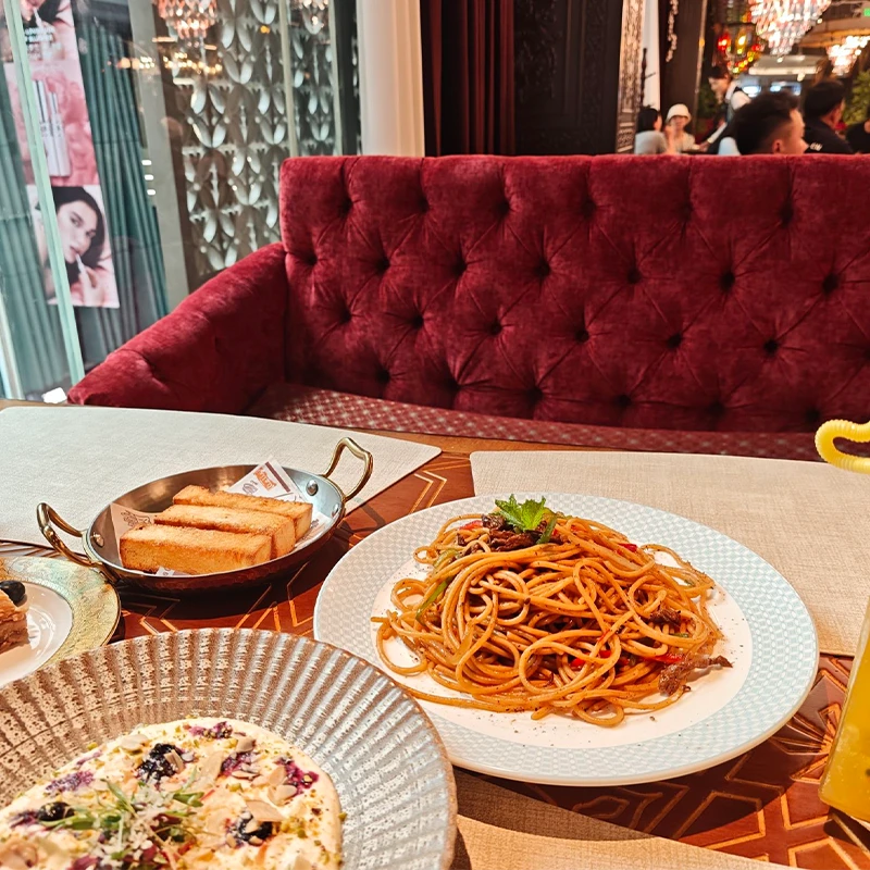 Haierbage halal restaurant on Yan'an Road, Tianshan District, Urumqi