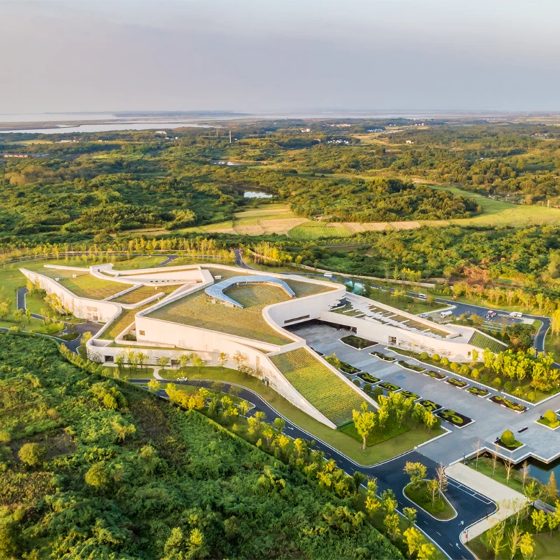 Han-dynasty exhibition halls at the Haihunhou ruins park near Nanchang