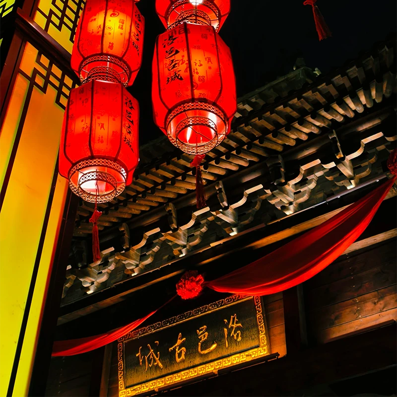 Lantern-lit streets of Luoyi Ancient City in Luoyang at night