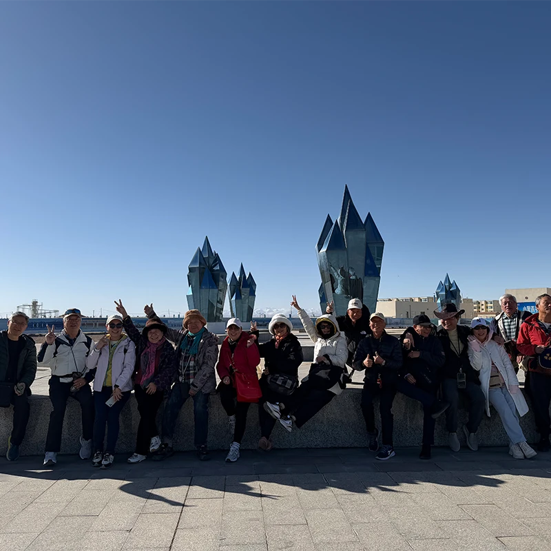 Tour group photo on a HalalChinaTrips China route