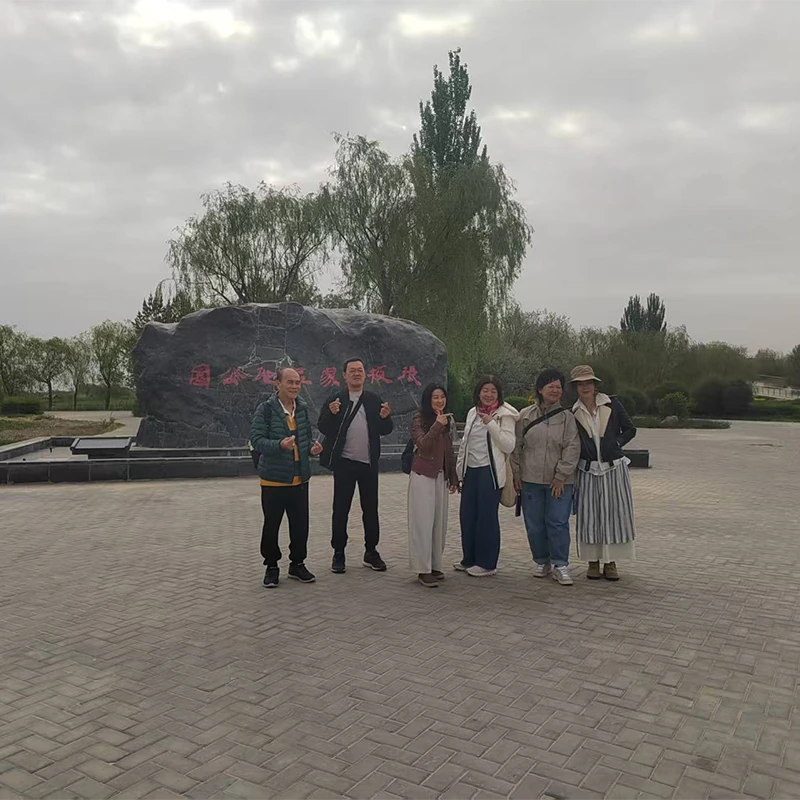 Tour group on a HalalChinaTrips China route