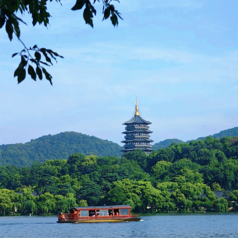 West Lake in Hangzhou with pagoda and causeway views